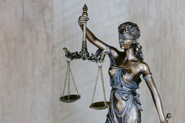 Senior Advocate — Lawyer Office Near Me, Madurai